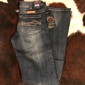 NWT cowgirl tuff jeans 27xL